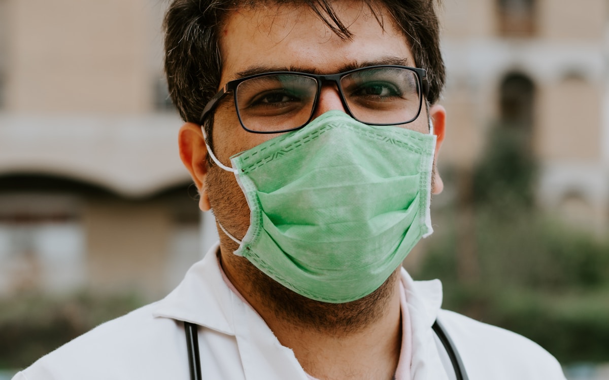 نمای نزدیک چشم پزشکی